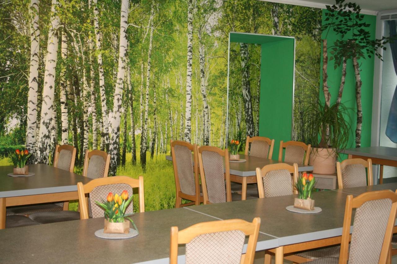 Krug'S Family Hostel Und Restaurant Вайлхайм ин Обербайерн Екстериор снимка